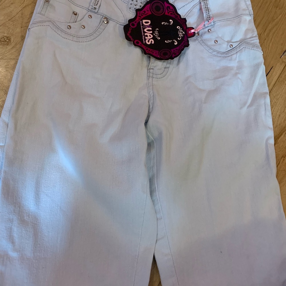 Full Inventory Of Jeans! Endless styles to choose